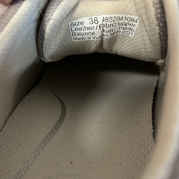 Dansko Henriette Gray Tan Suede Leather Sneaker Size 38 - Picture 9 of 13